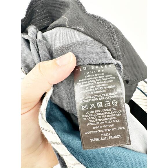 Ted Baker Farbor Camburn Velvet Cropped Tapered Pleated Suit Pants Size 36R - Picture 5 of 5